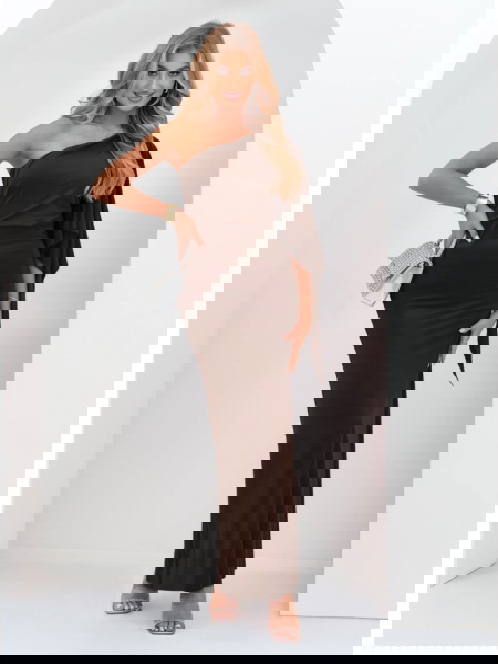 Czekoladowa sukienka na...