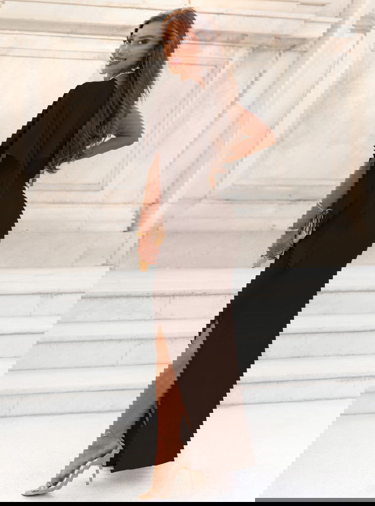 Czekoladowa sukienka na jedno ramię z...