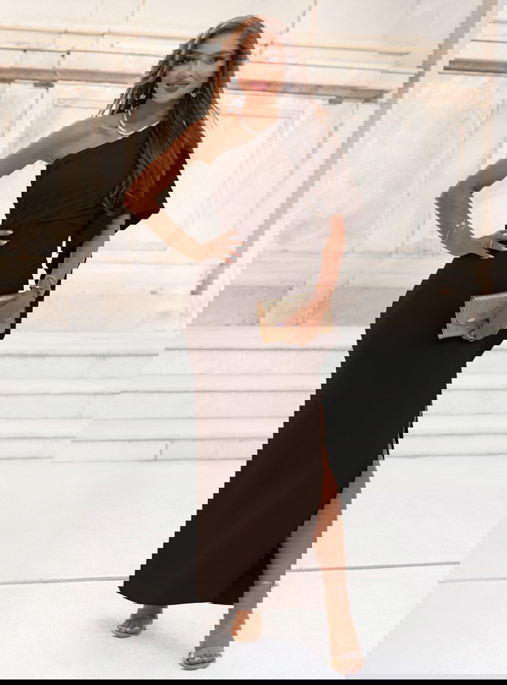 Czekoladowa sukienka na jedno ramię z...