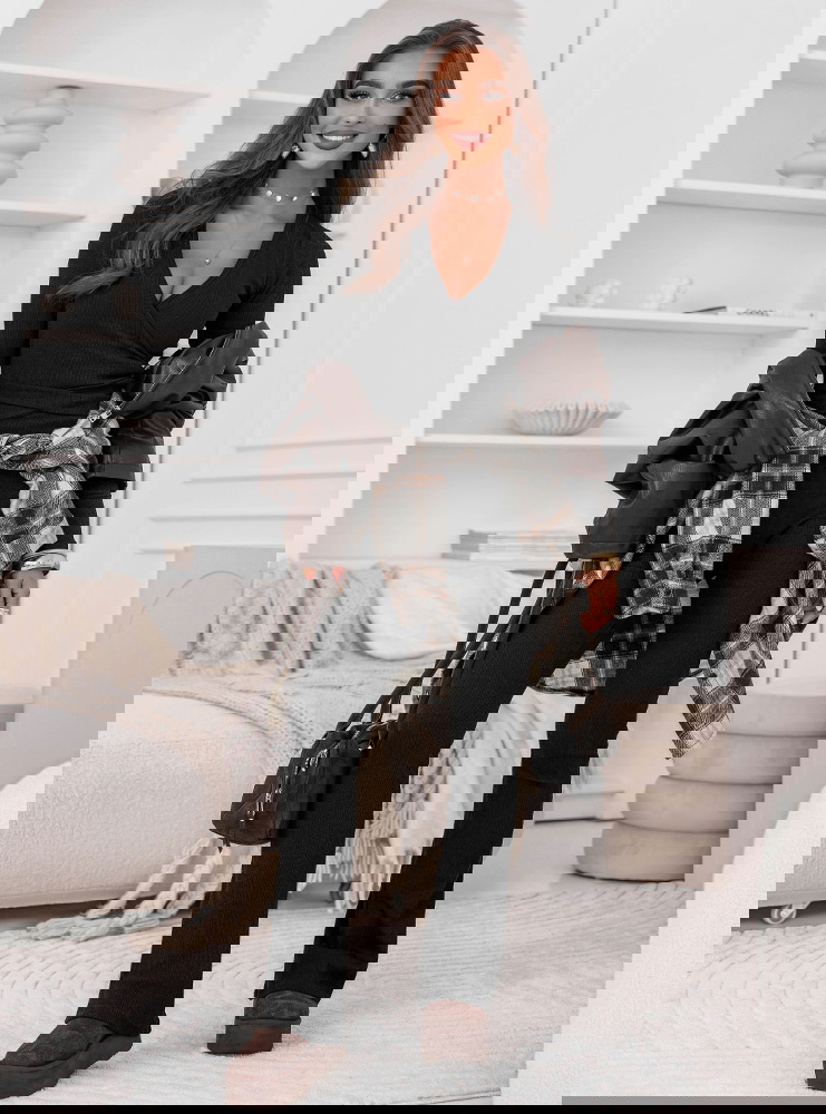 Czarny prążkowany komplet bluzka z...