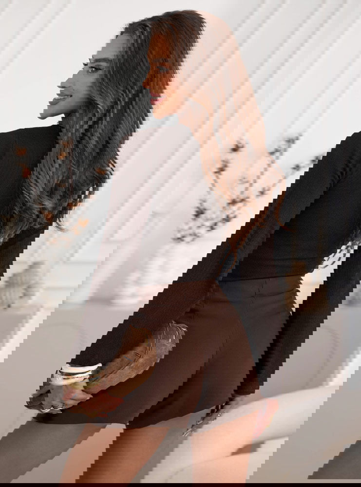 Czekoladowa bluzka w prążek z...