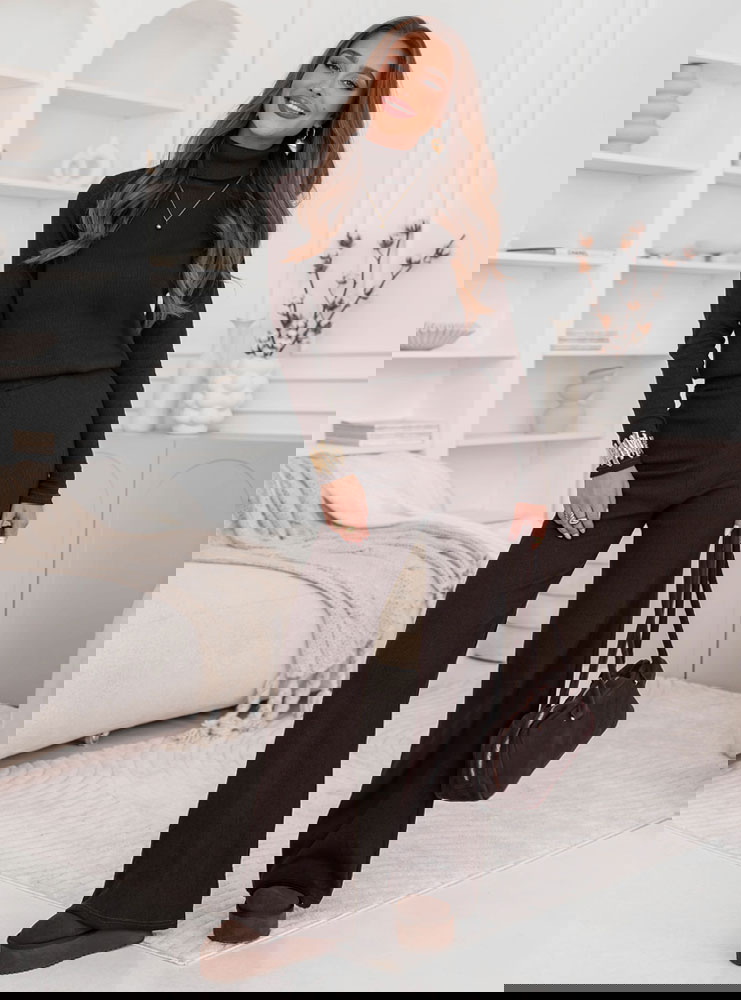 Czekoladowy komplet bluzka z golfem i...