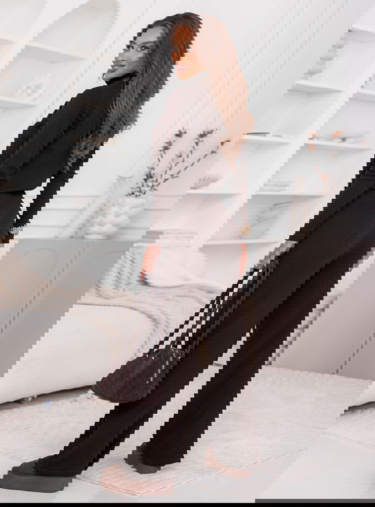 Czekoladowy komplet bluzka z golfem i...