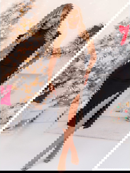 Czekoladowa dopasowana...