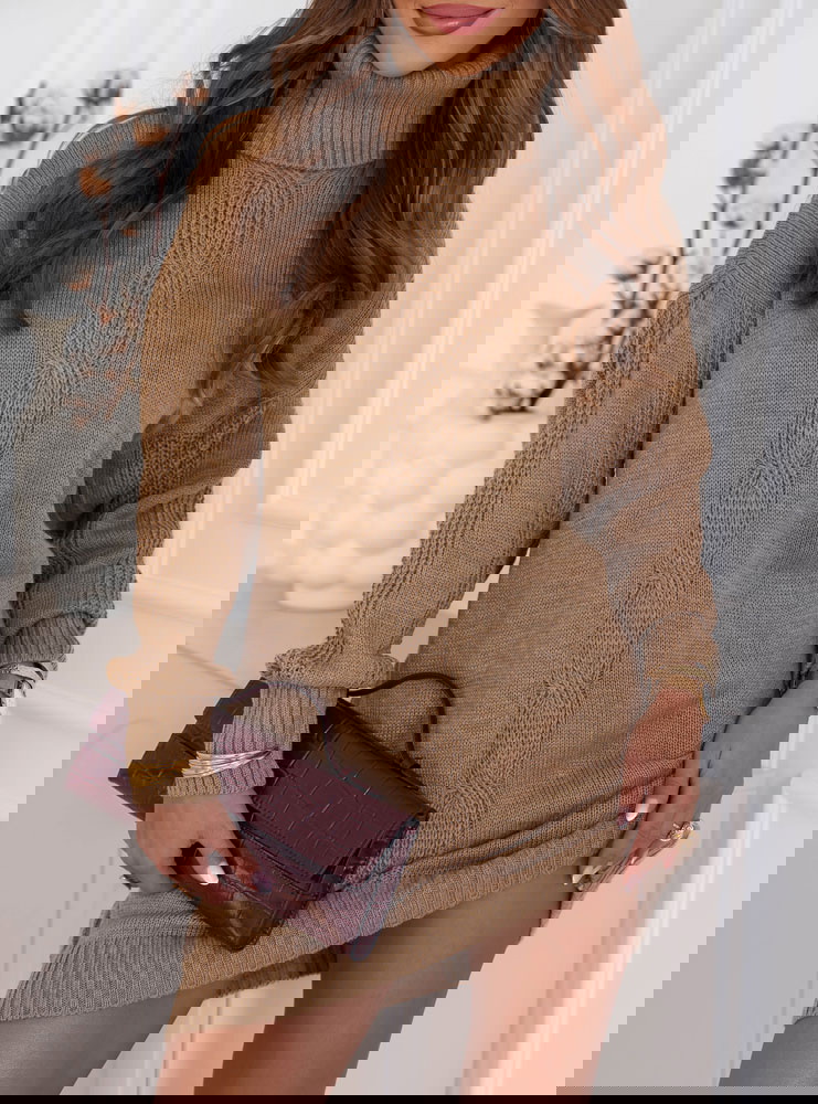 Sweterkowa sukienka z golfem Eadmund...