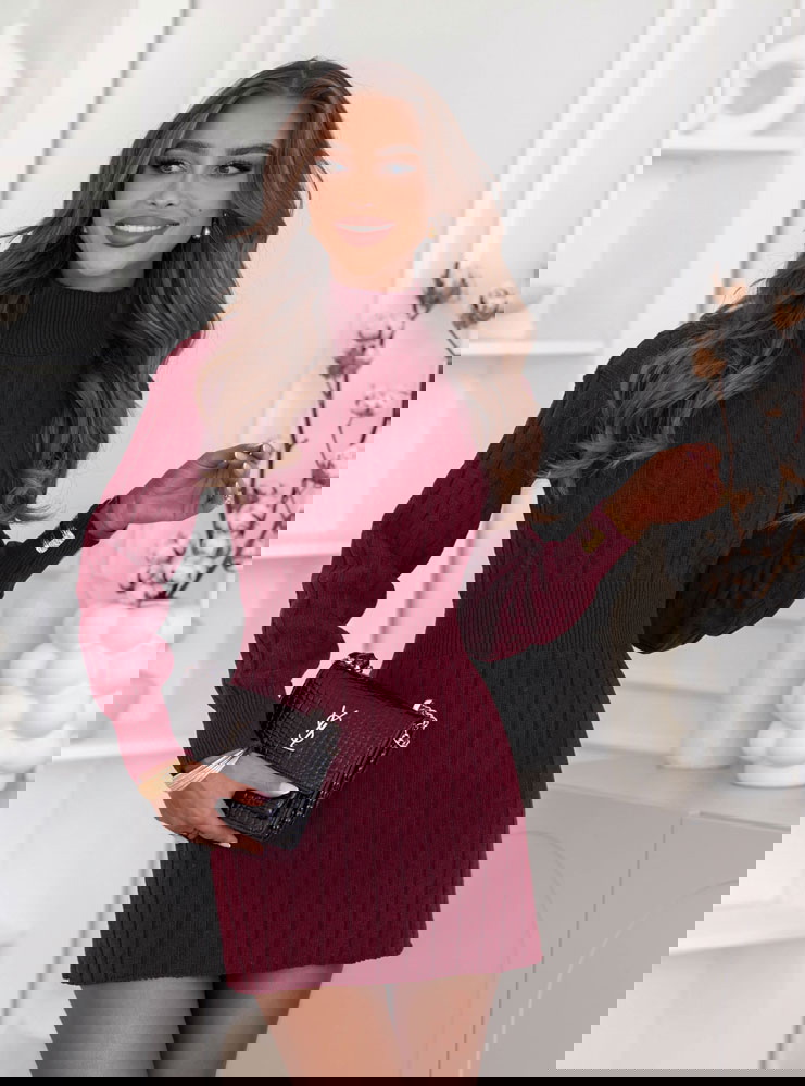 Bordowa sukienka swetrowa z...