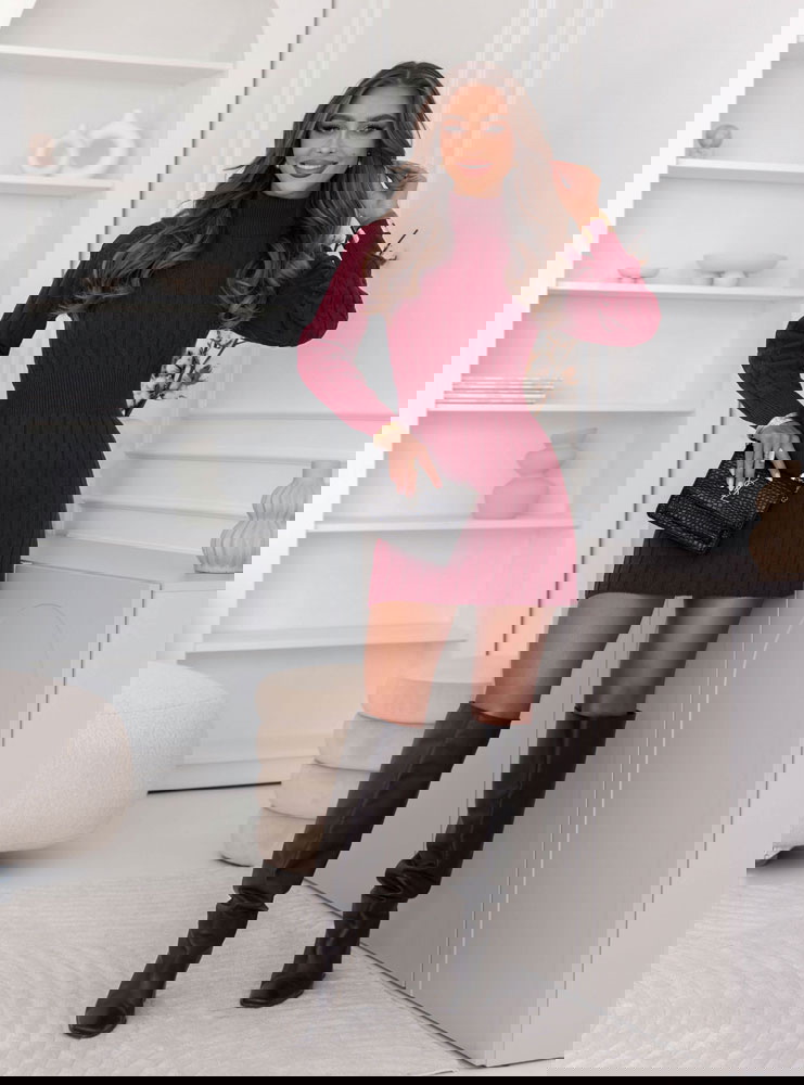 Bordowa sukienka swetrowa z...