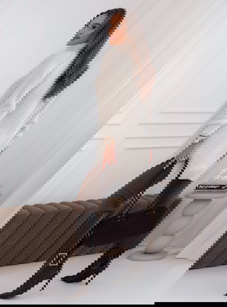 Sweter z golfem Ethylinna - ecru