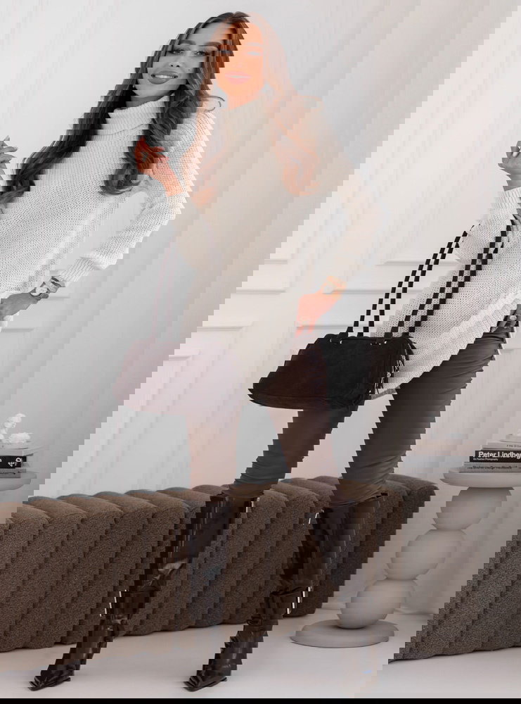 Sweter z golfem Ethylinna - ecru