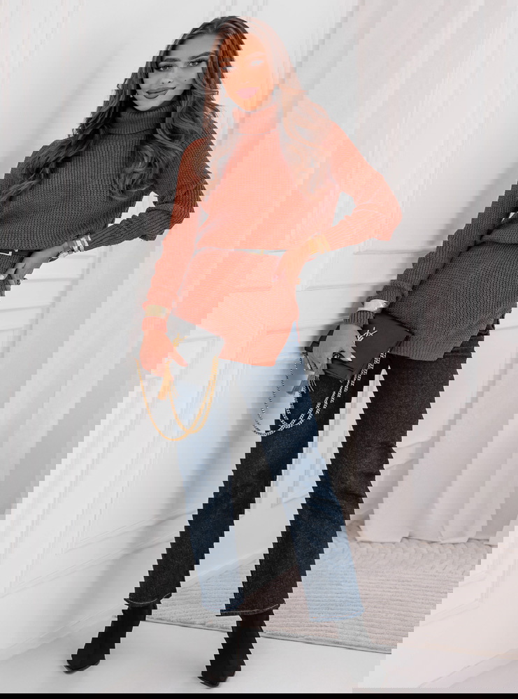 Ceglasty sweter z golfem Ethylinna