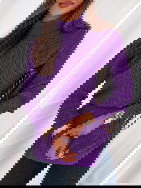 Śliwkowy sweter z golfem... 2