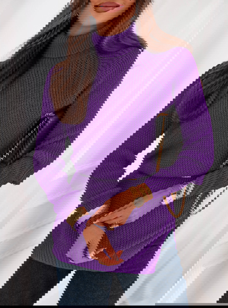 Śliwkowy sweter z golfem Ethylinna