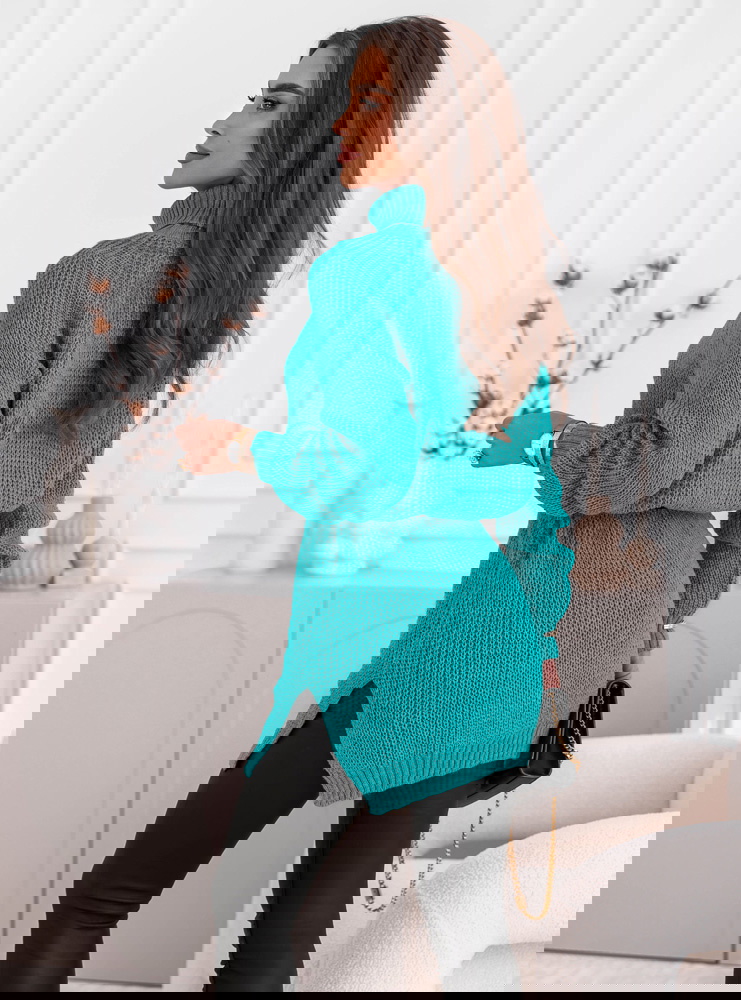 Turkusowy sweter z golfem Ethylinna