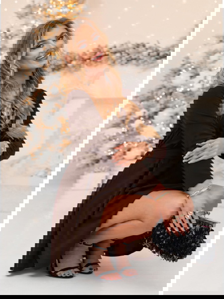 Czekoladowa sukienka z... 2