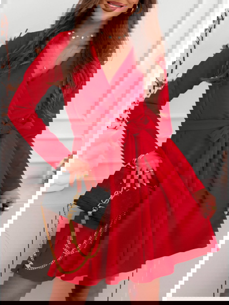 Malinowa sukienka z...