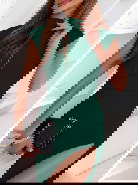 Dopasowana sukienka z... 2