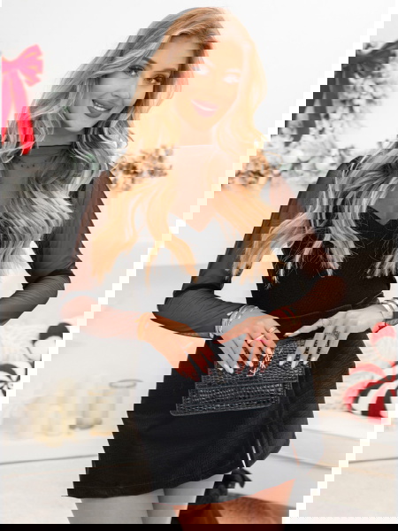 Czarna tiulowa bluzka z...