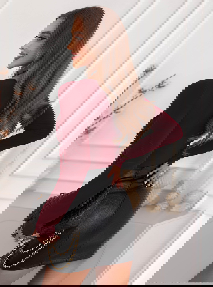 Bordowa dopasowana bluzka Barretta