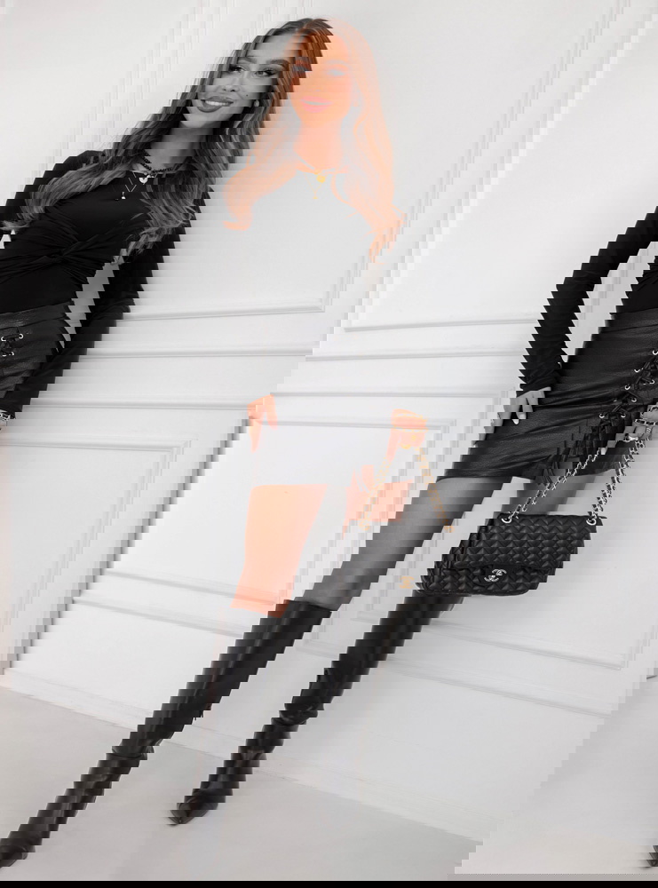 Czarna dopasowana bluzka Barretta