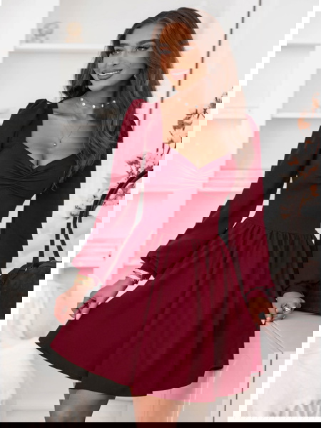 Bordowa sukienka z...