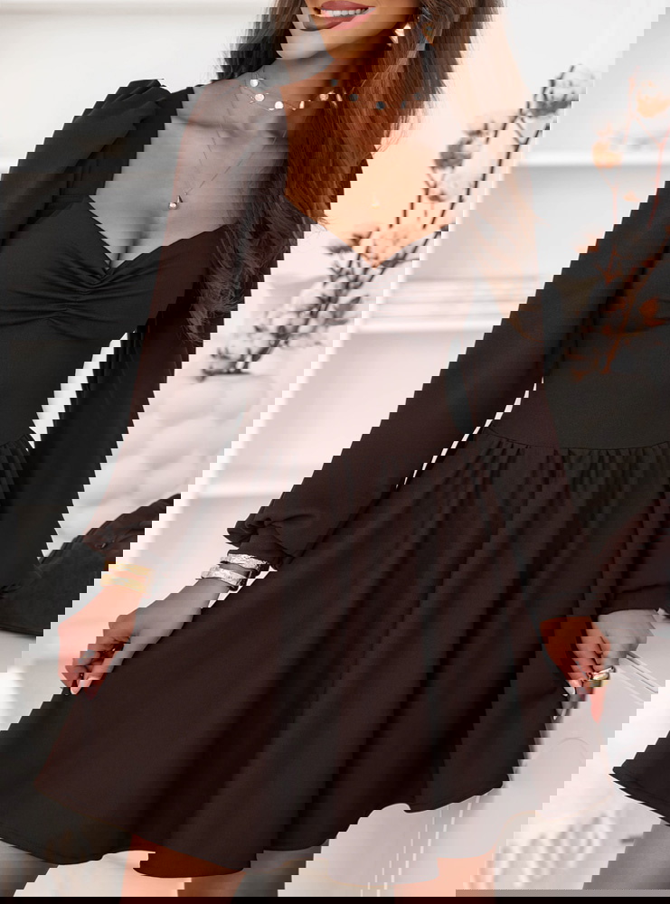 Czekoladowa sukienka z marszczeniem...