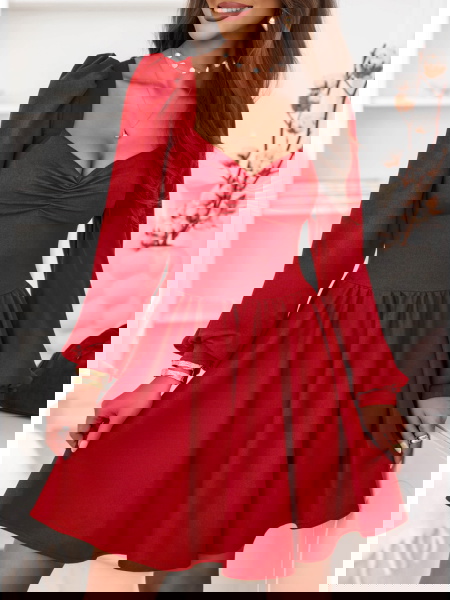 Malinowa sukienka z...