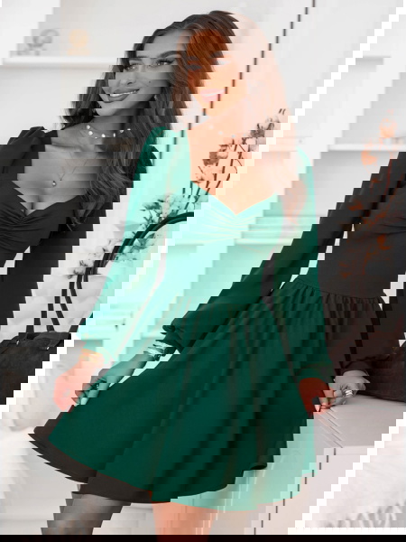 Sukienka z marszczeniem na...