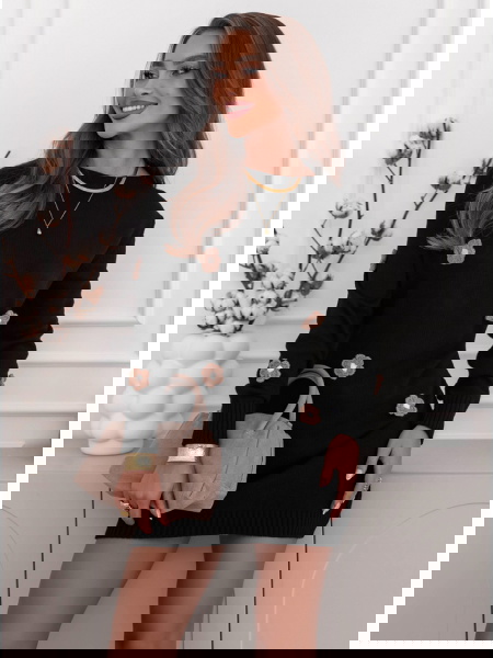 Czarna swetrowa sukienka z...