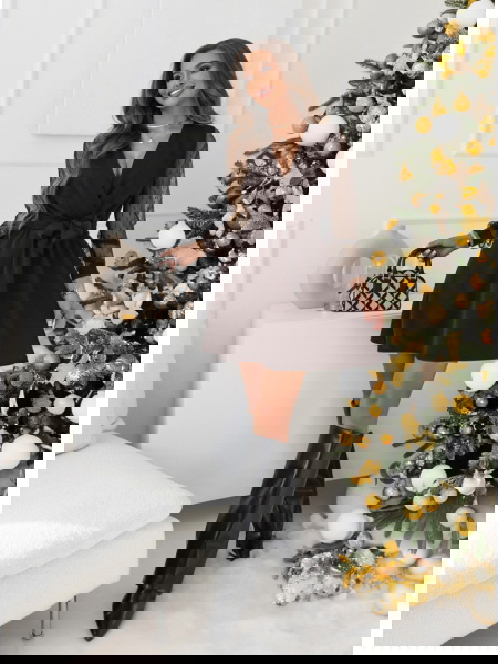 Czekoladowa sukienka z... 2