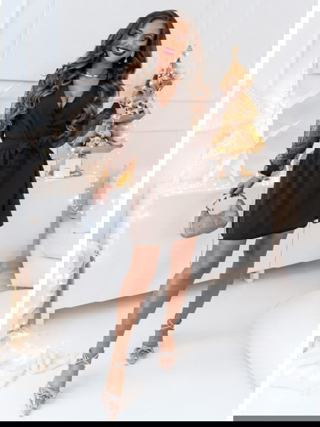 Czekoladowa sukienka z... 2