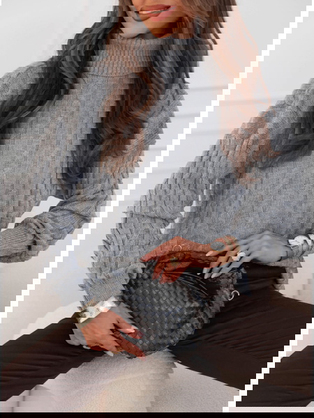 Szary sweter oversize z...