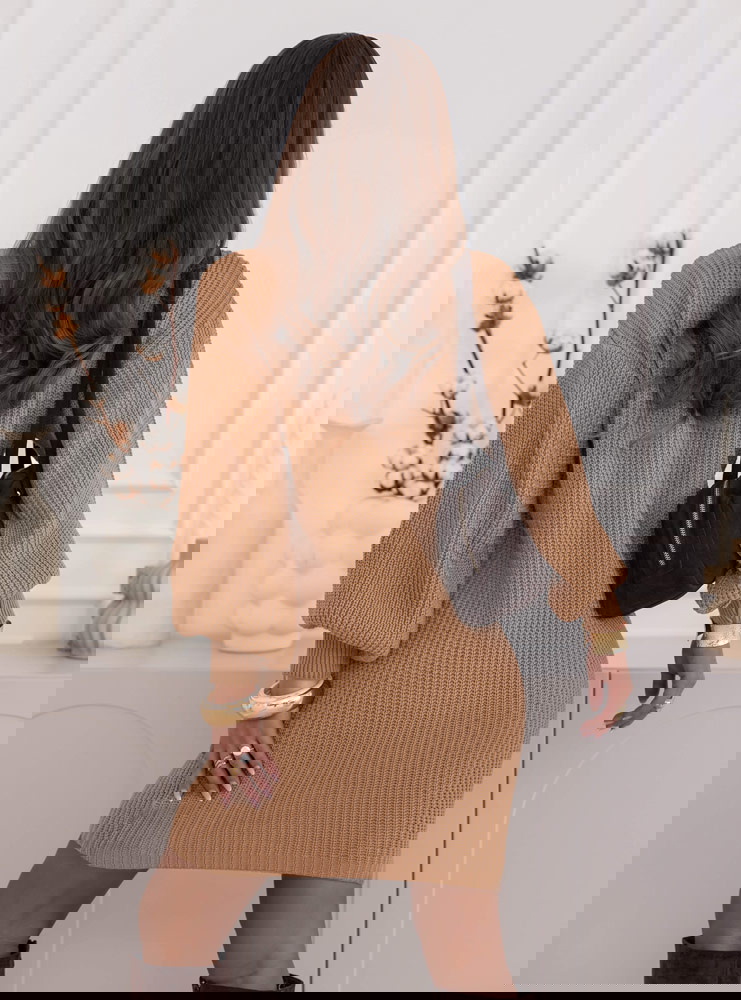 Swetrowa sukienka z golfem Evilia -...