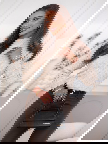 Beżowy sweter z półgolfem... 2