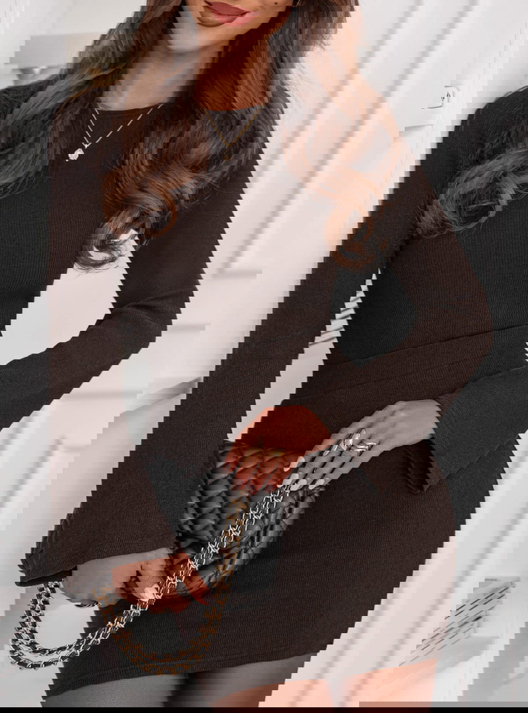 Czekoladowy prążkowany komplet bluzka...