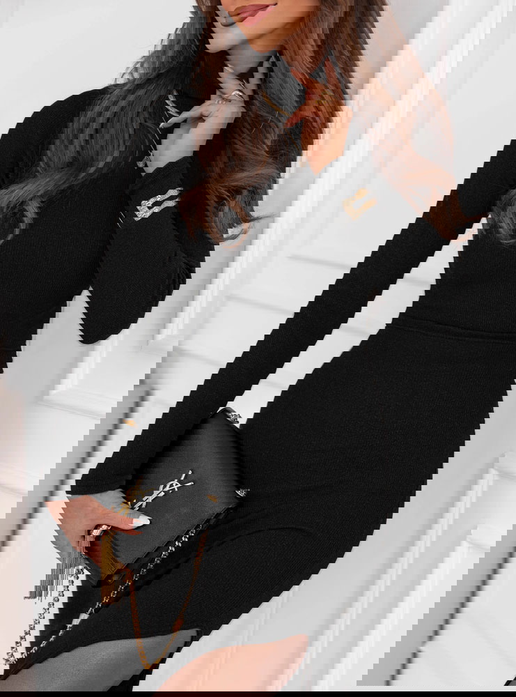 Czarny prążkowany komplet bluzka i...