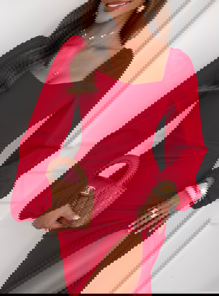 Malinowa sukienka z rozcięciem Cathey