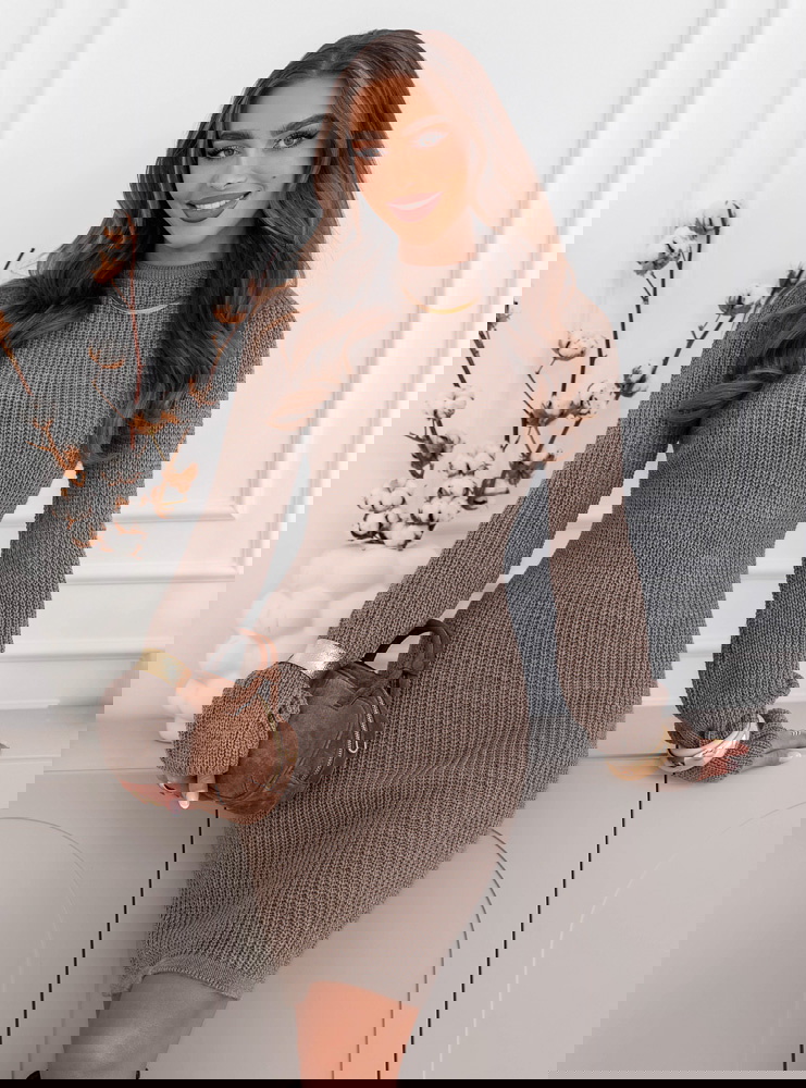 Czekoladowa sukienka swetrowa z...