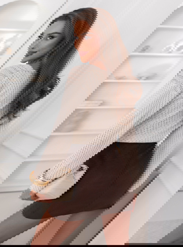 Beżowy ażurowy sweter Chrysann