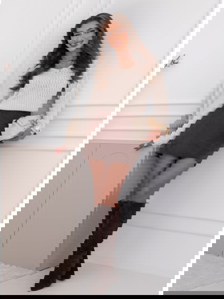 Beżowy ażurowy sweter Chrysann 2