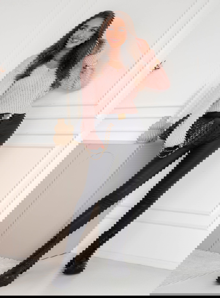 Pudrowy ażurowy sweter Chrysann