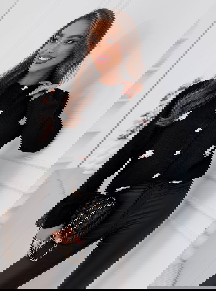 Czarny sweter zapinany na guziki Lafarne