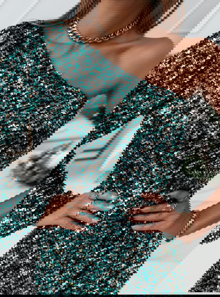 Turkusowa cekinowa sukienka na jedno...