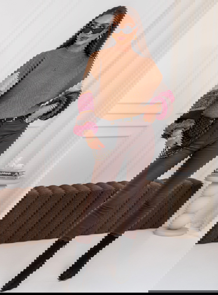 Sweter z ozdobnymi rękawami Oliviyah...