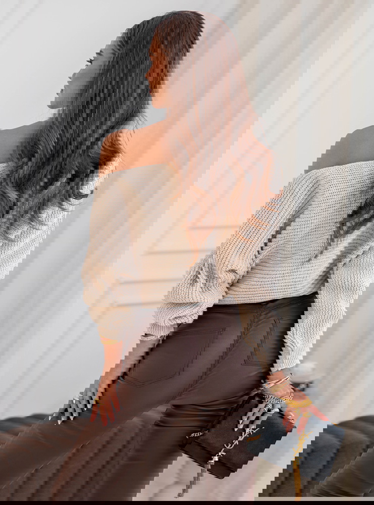 Beżowy sweter oversize Magalita