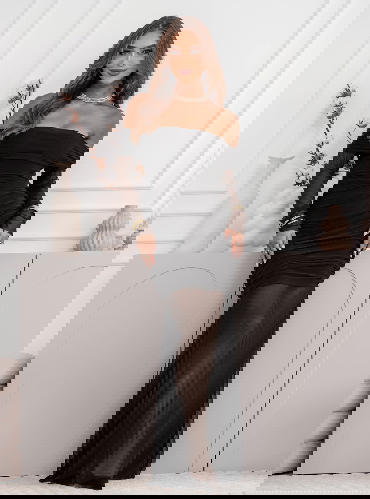 Czarna sukienka typu hiszpanka z...