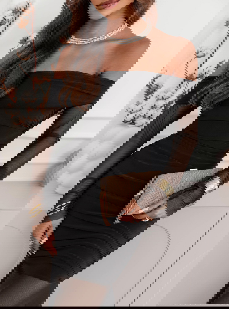 Czarna sukienka typu hiszpanka z...