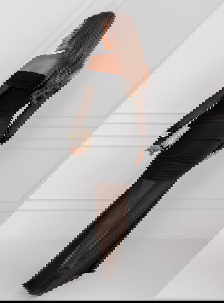 Czarna sukienka typu hiszpanka z...