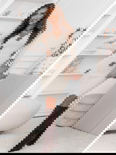 Beżowa sukienka swetrowa z... 2