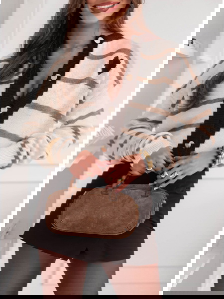 Beżowy sweter w paski... 2