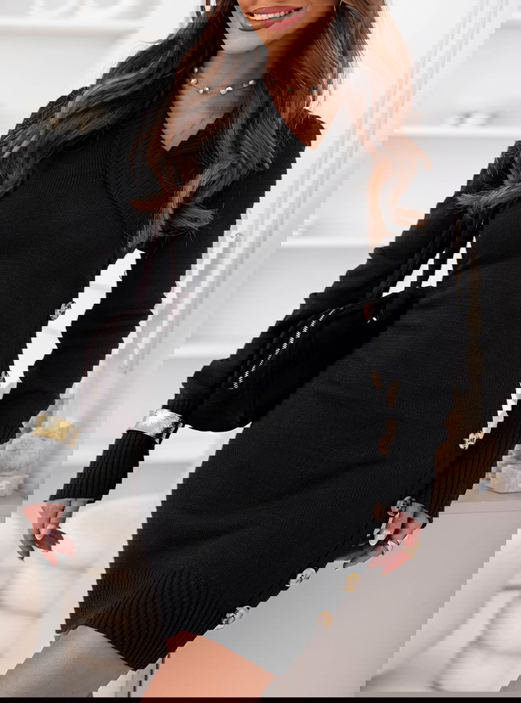 Czarna swetrowa sukienka z ozdobnymi...